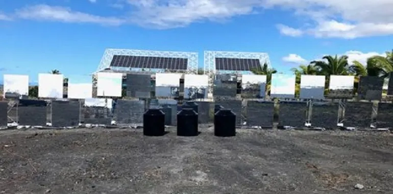 Sustainable plastics manufacturing with solar rotational moulding systems