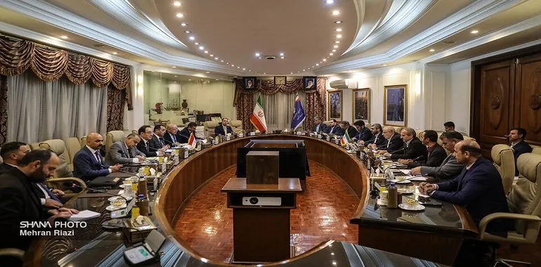 Iran, Iraq discuss expansion of energy ties